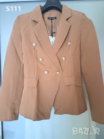 Елегантно дамско сако в актуален цвят Camel, снимка 3 - Сака - 49753816