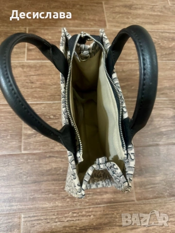 Чанта Страдивариус, снимка 3 - Чанти - 53895249