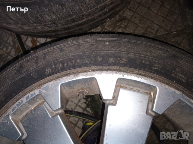 Оригнални джанти от опел с гумите 17 цола. , снимка 3 - Гуми и джанти - 52286030