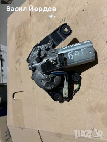 Моторче Задна Чистачка за Хонда Сивик 7 / Honda Civic VII / Задна Чистачка, снимка 5 - Части - 51382028