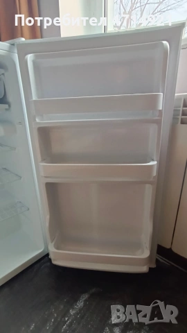 Хладилник, снимка 4 - Хладилници - 53259200