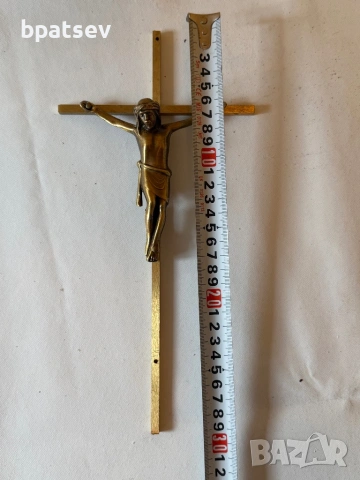 бронзово красиво разпятие, снимка 3 - Антикварни и старинни предмети - 54100670