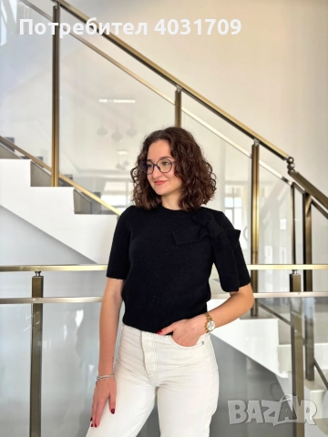 Пуловер с къс ръкав