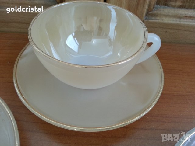 Френски аркопал чаши за чай кафе, снимка 7 - Антикварни и старинни предмети - 36771233