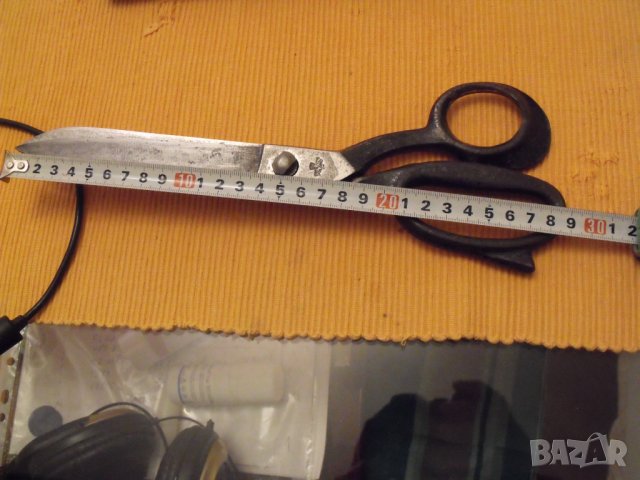 Шивашка ножица, снимка 3 - Антикварни и старинни предмети - 40717580