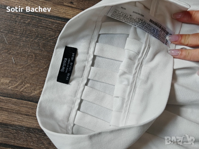 продавам пола на Bershka , снимка 3 - Поли - 51854807