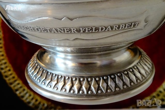 Халба от калай с три романтични релефни картини. , снимка 7 - Антикварни и старинни предмети - 44240275