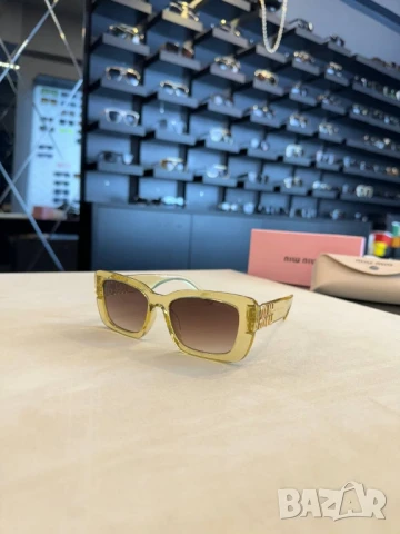 очила с черен обикновен калъф louis vuitton versace miu miu, снимка 11 - Слънчеви и диоптрични очила - 51095373