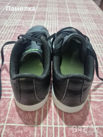 Маратонки Adidas , снимка 2 - Маратонки - 54273857