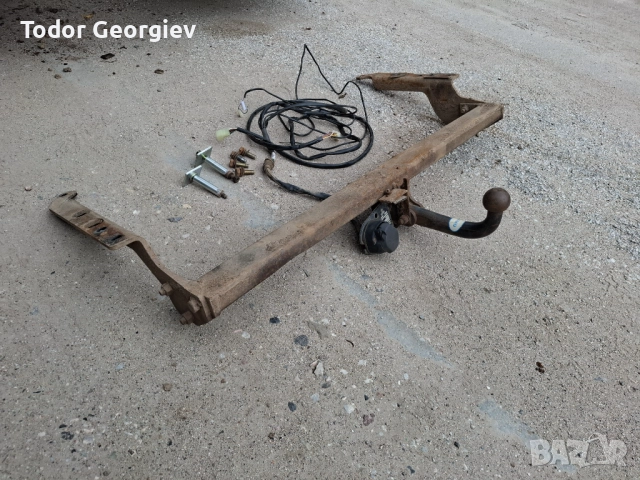 Теглич Subaru forester 2002-2008 , снимка 2 - Части - 52625403