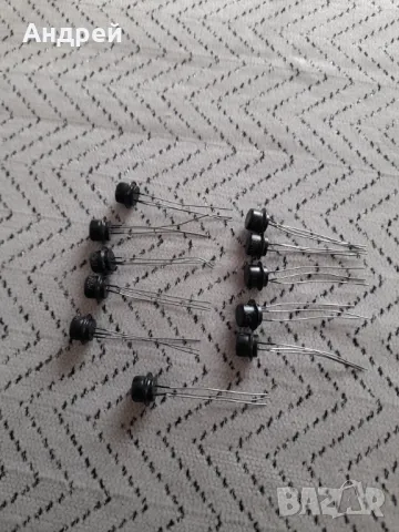 Стари транзистори МП 40