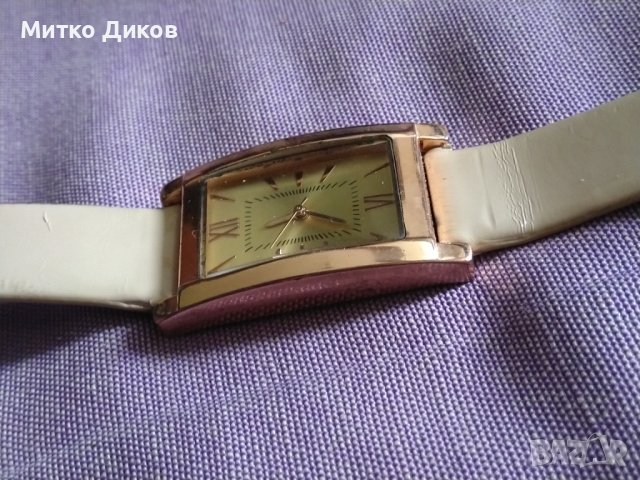 Bijou brigitte марков кварцов часовник женски японска машина стоманен корпус, снимка 5 - Дамски - 40384046