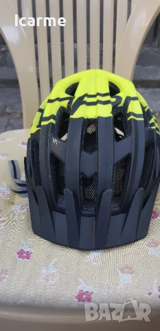 Велосипедни каски Uvex, Force, снимка 2 - Аксесоари за велосипеди - 50899050