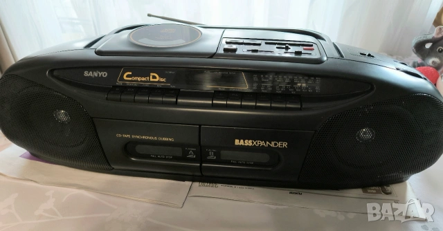 Sanyo MCD-Z22K . радио-сд-касетофон