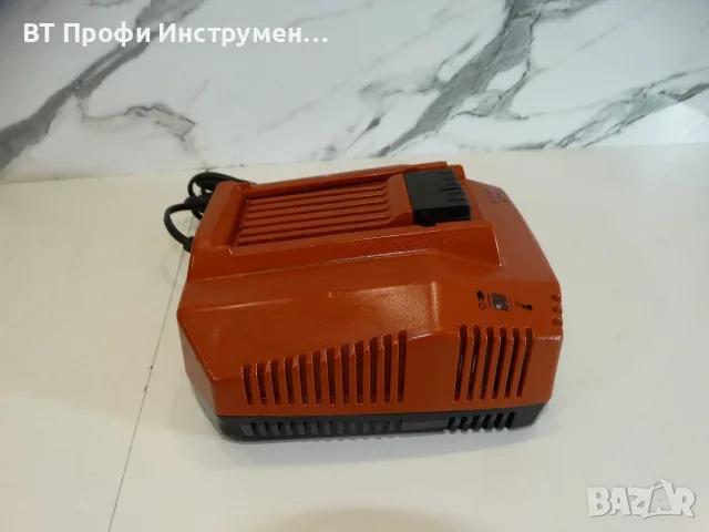 Hilti TE 4/36 - 350 - Бързо зарядно устройство, снимка 3 - Други инструменти - 56187729