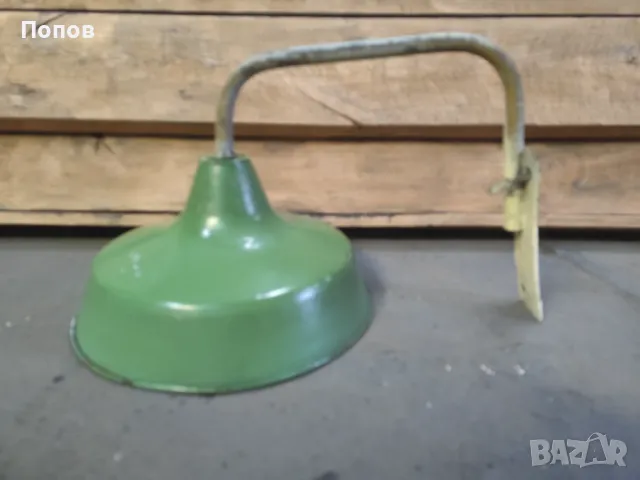 Индустриални емайлирани лампи, снимка 6 - Лампи за таван - 48484994