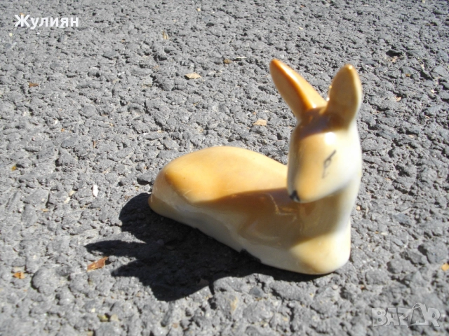 СТАР БЪЛГАРСКИ ПОРЦЕЛАН СЪРНА СЪРНИЧКА 1966 , снимка 1