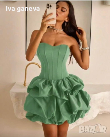 Сатенена рокля 