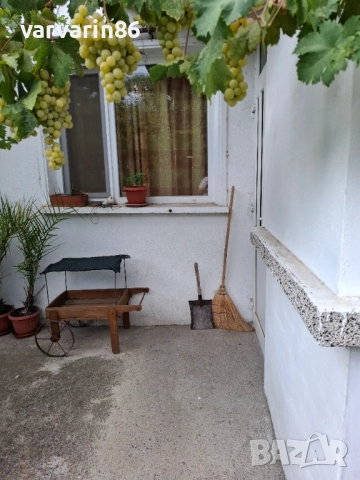 Продавам къща близнак в гр.Нова Загора , снимка 1