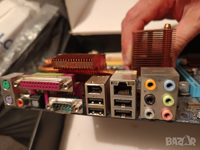 Gigabyte GA+P35-DQ6 pc motherboard s. 775/дънна платка, снимка 6 - Дънни платки - 52339642