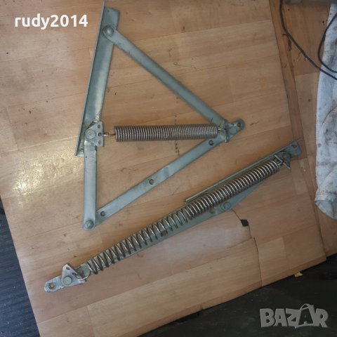 Механизъм за повдигащ матрак с пружина 