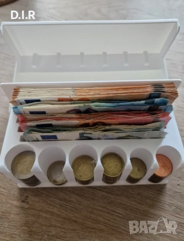 Органайзер за евромонети и банкноти с капак