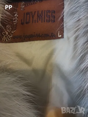 Дамско палто с естествен пух, снимка 2 - Палта, манта - 49270453