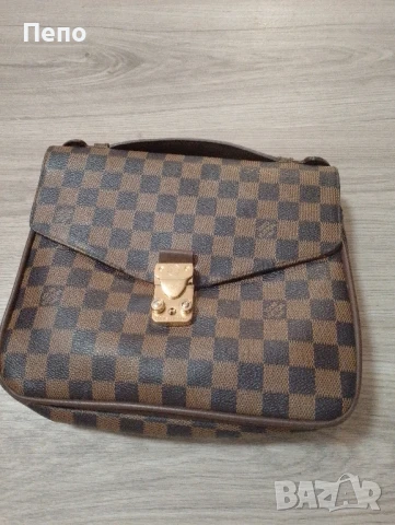 Дамска чанта