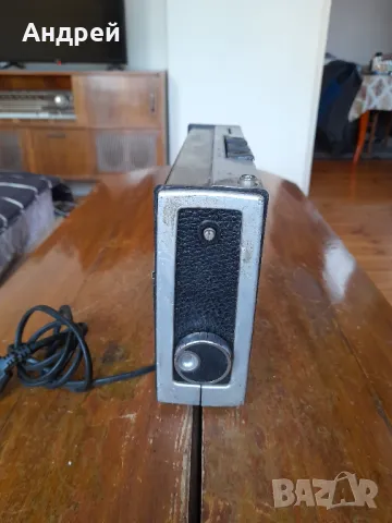 Старо радио,радиоприемник Grundig #2, снимка 4 - Антикварни и старинни предмети - 49454062