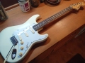 Продава се Фендер Стратокастер, снимка 3