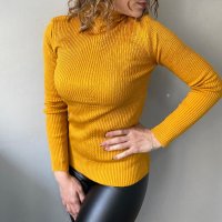 Дамска блузка, снимка 1 - Блузи с дълъг ръкав и пуловери - 40439449