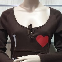 Нова дамска блуза с дълъг ръкав и трансферен печат I Love Bulgaria (Аз Обичам България), снимка 3 - Блузи с дълъг ръкав и пуловери - 29608590