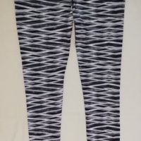 Nike DRI-FIT Legendary Crisscross Tights оригинален клин M Найк спорт, снимка 1 - Спортни екипи - 34437374