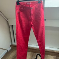 Червен панталон , снимка 1 - Панталони - 37094813
