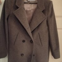 Дамско палто Blumarine, снимка 8 - Палта, манта - 30303755