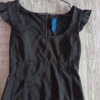 Страхотна черна рокля размер М, снимка 6 - Рокли - 37975779