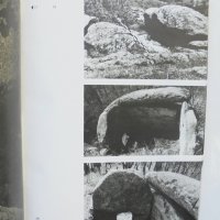 Книга Тракийски паметници. Том 1: Мегалитите в Тракия - Александър Фол и др. 1976 г., снимка 3 - Други - 36690457