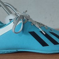 Adidas. Футболни обувки, стоножки. 35 1/2, снимка 1 - Футбол - 38472650