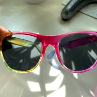 Victoria’s Secret Pink слънчеви очила, снимка 4 - Слънчеви и диоптрични очила - 40402025