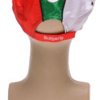 Шапка с козирка, декорирана с цветовете на българското знаме и надпис - България. Регулируема лента , снимка 2 - Екипировка - 36862093