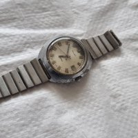 Механичен ръчен часовник, снимка 4 - Антикварни и старинни предмети - 42861879
