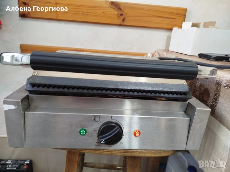 Професионален тостер - 3000 W, снимка 1