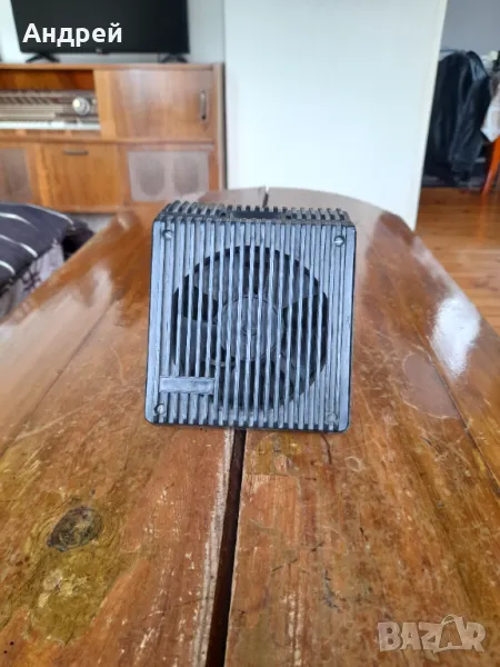 Стар вентилатор за автомобил, снимка 1