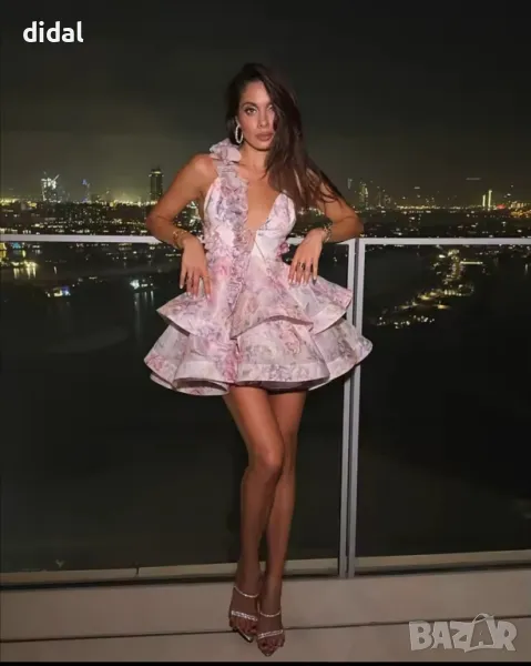 Великолепна рокля с гол гръб, снимка 1