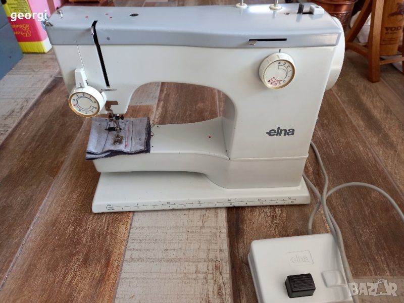 Швейцарска шевна машина Elna Tavaro, снимка 1