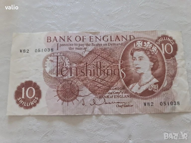 Продава се банкнота Англия 10 шилинга , снимка 1