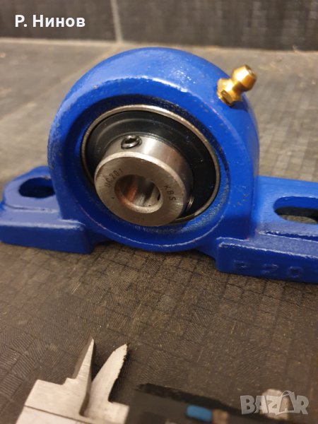 лагерни тела самонагаждащи се лагери    лагерно тяло със самонагаждащи се лагери  25мм  , снимка 1