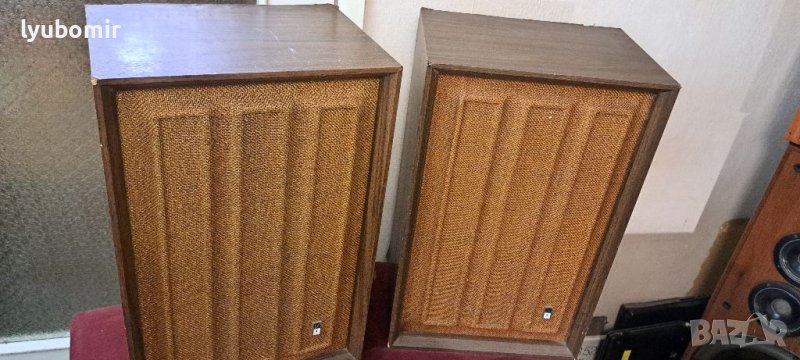 Четири лентови колони.., снимка 1