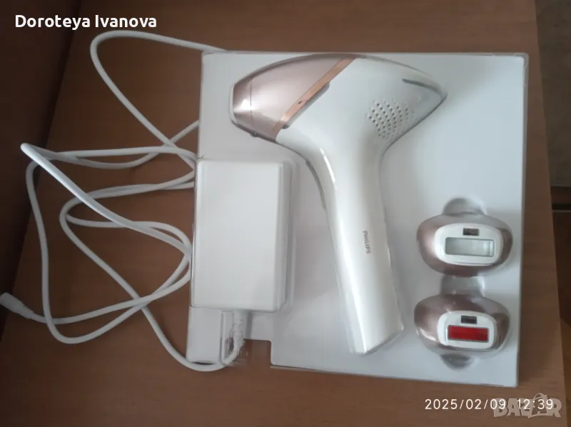 Фотоепилатор Philips Lumea Seria 9000 Нов, снимка 1