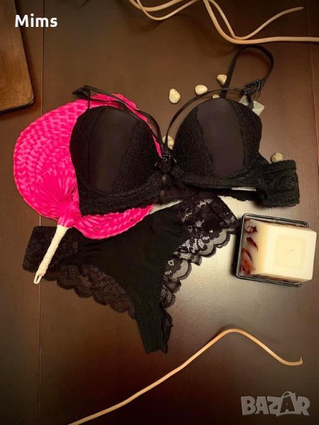 Комплект сутиен и бикини , снимка 1